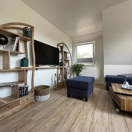 Holiday home Idyllically Located Comfortably Furnished And Renovated *