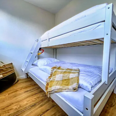 Idyllically Located Comfortably Furnished And Renovated Boldixum
