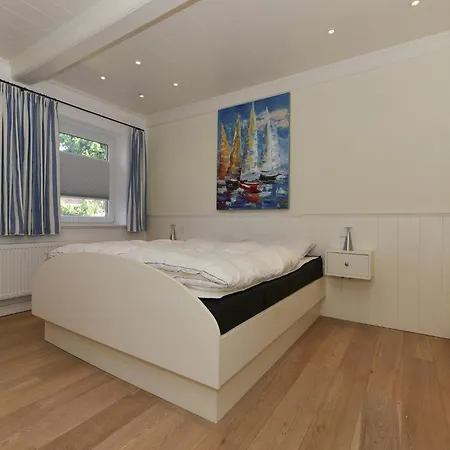 Idyllically Located Comfortably Furnished And Renovated Holiday home