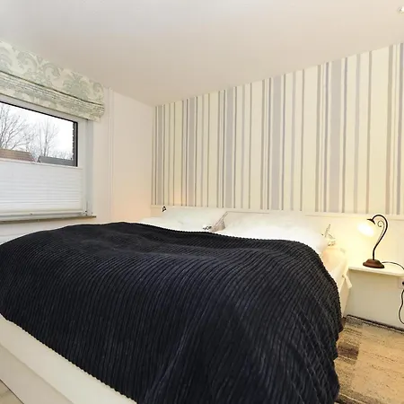 Holiday home Idyllically Located Comfortably Furnished And Renovated